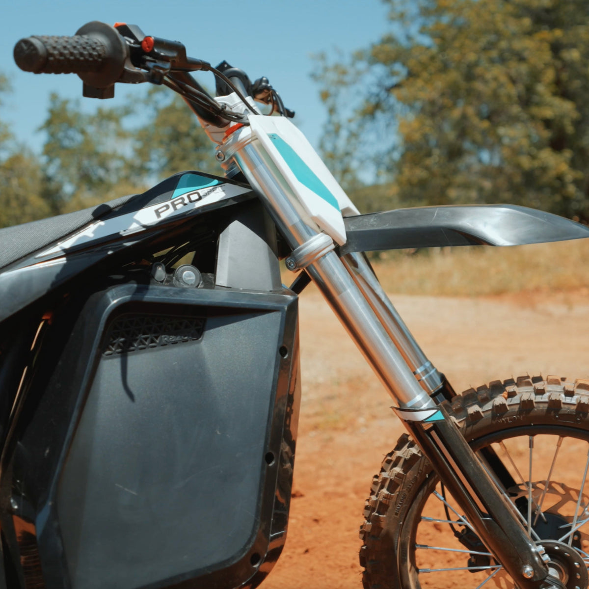 Razor Extended Fork Tubes - product view 2