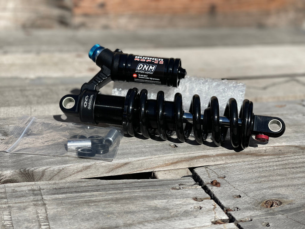 Razor Pro Spec Upgrade DNM Shock - product view 1