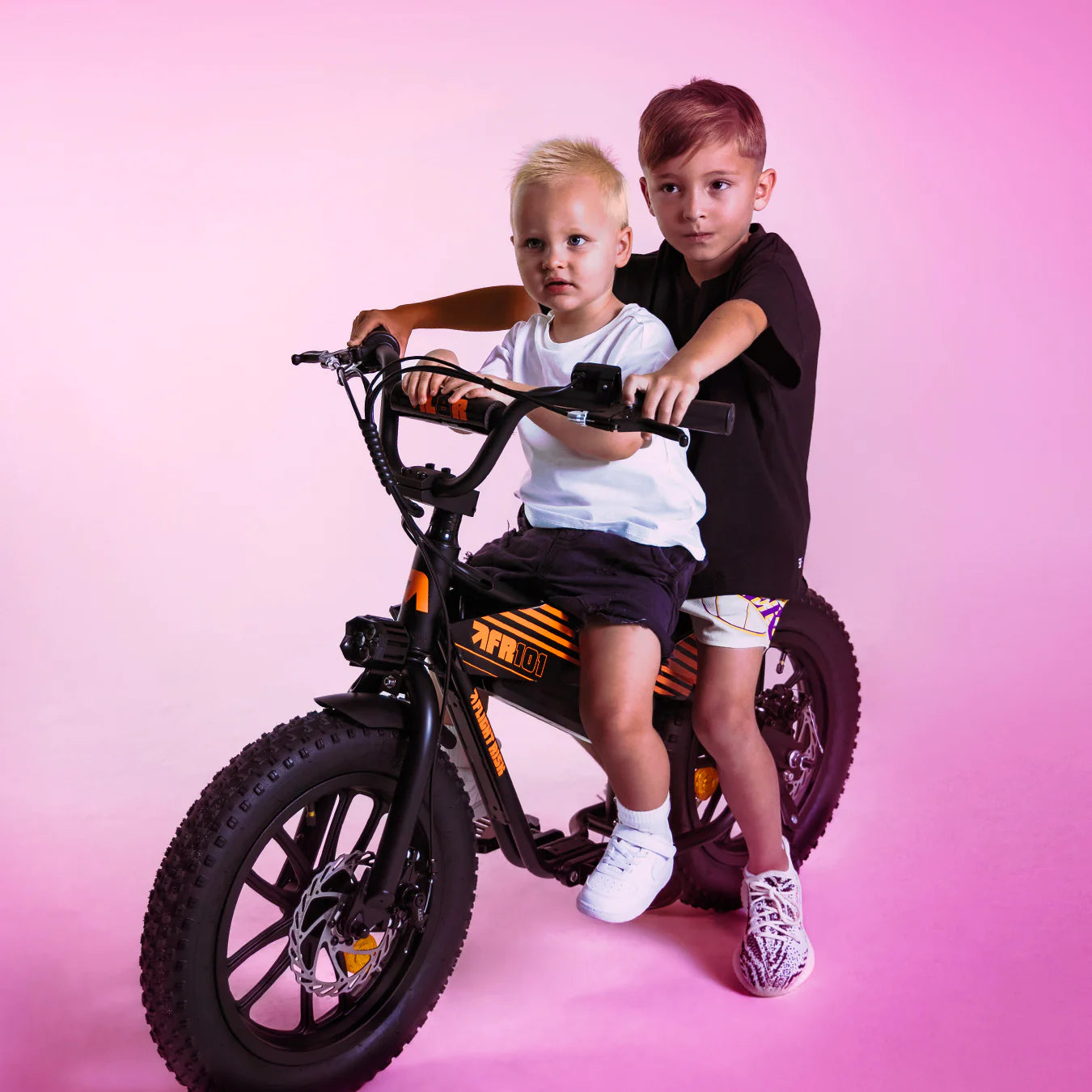 FLIGHT RISK FR101 KIDS ESCAPE VEHICLE 🤙🤙🤙