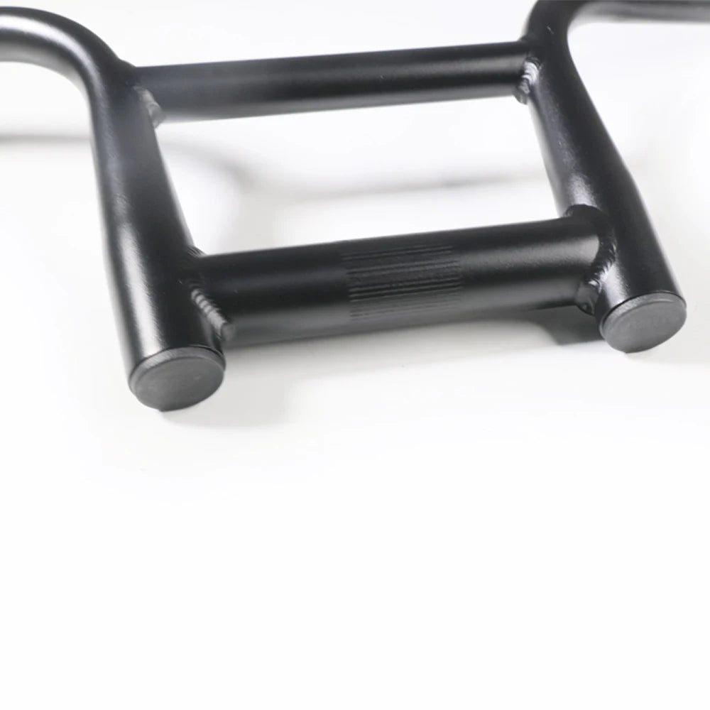 Close-up of the centre section of the OUXI V8 handlebar