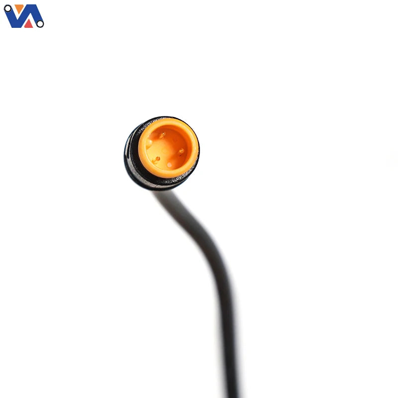M8 connector face on twist throttle cable