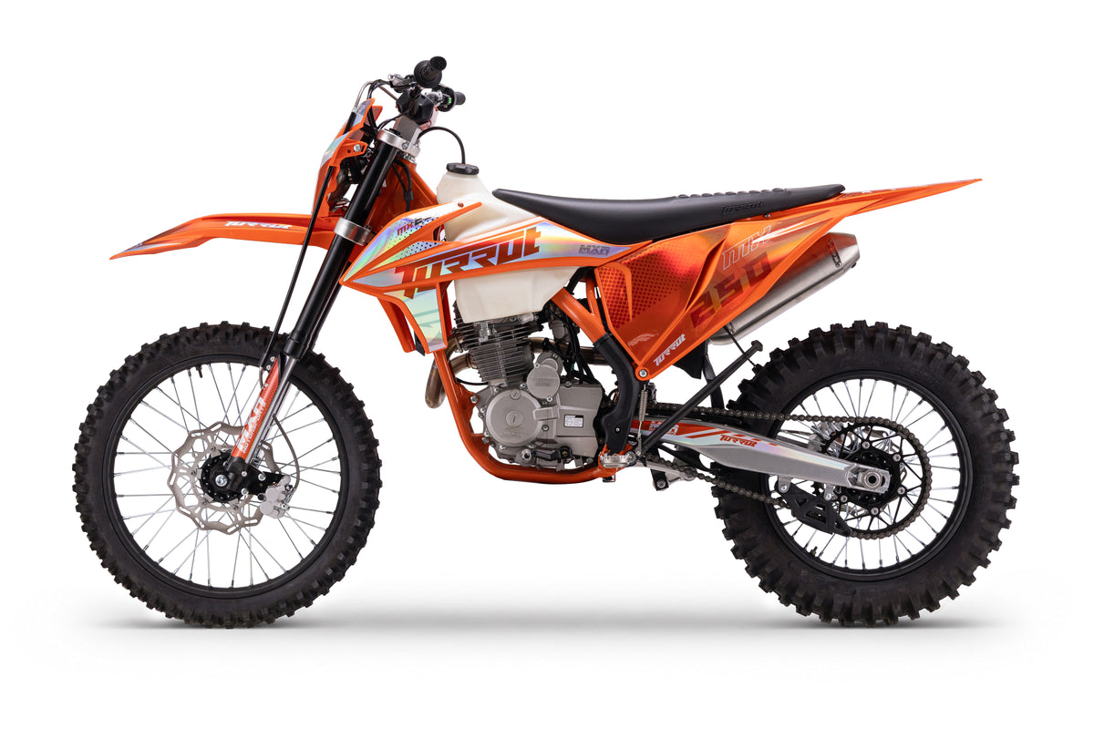 MXR MX-250 DIRT BIKE