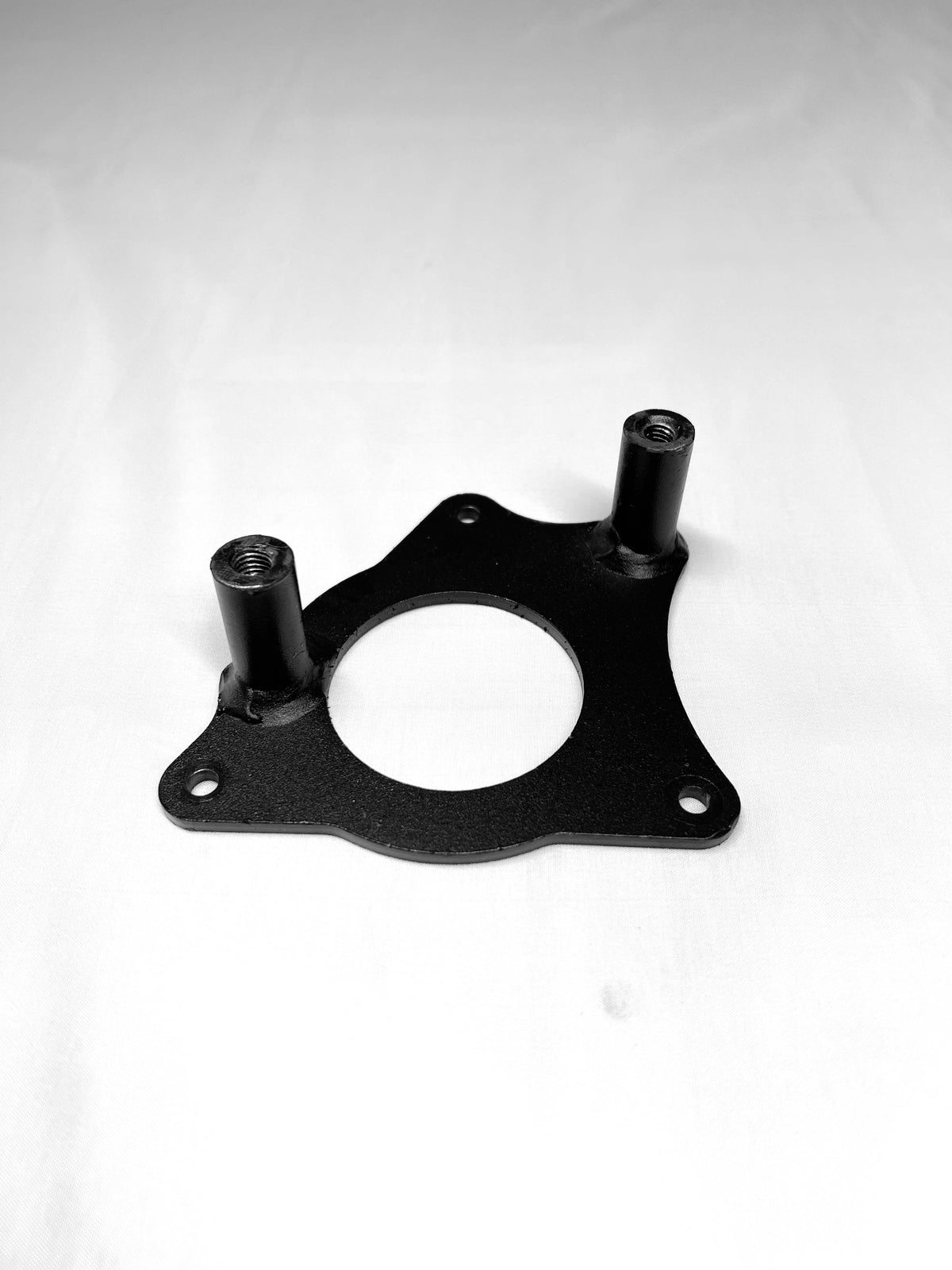 Motor Bracket, Front - ETM RTR 2025