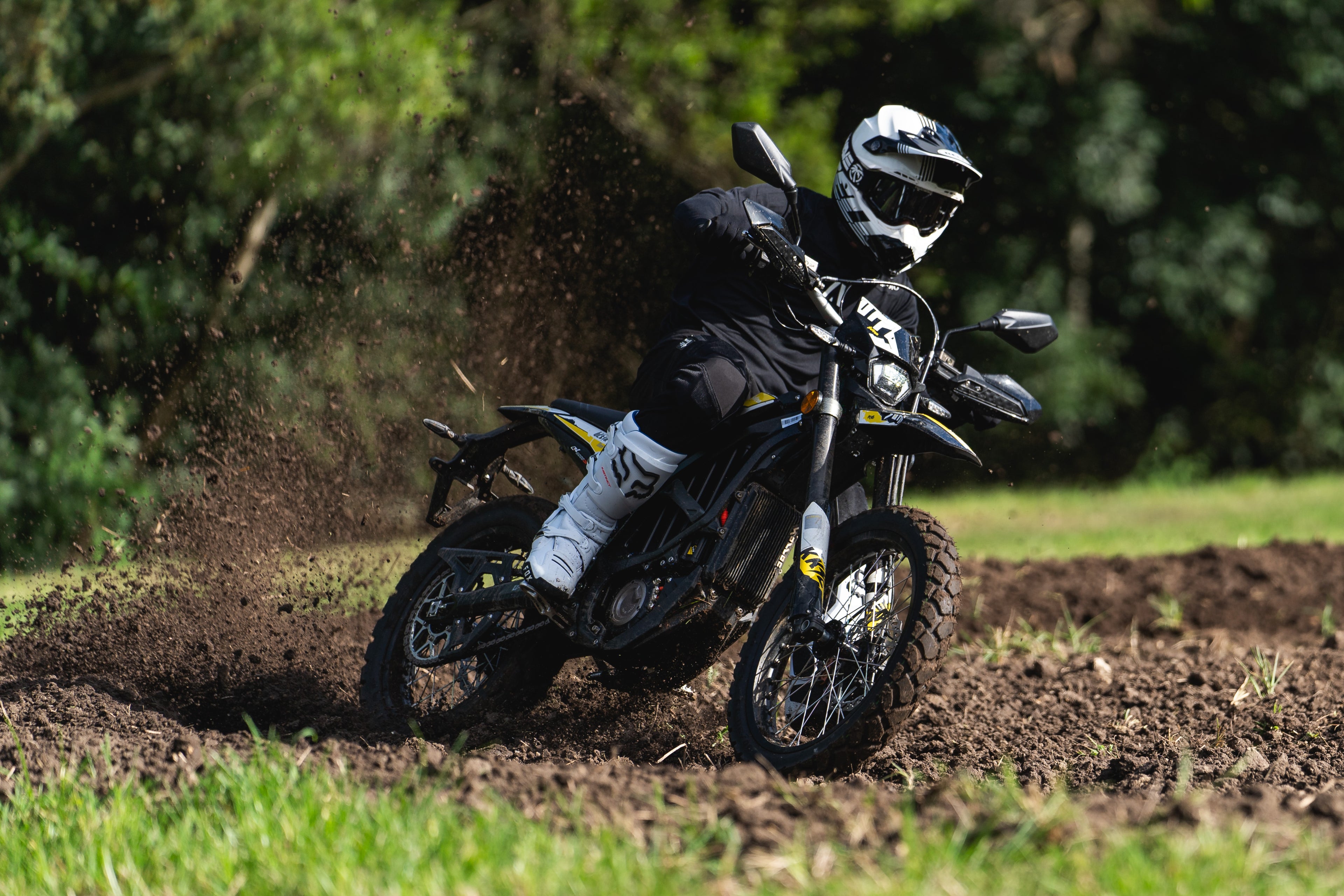 SURRON ULTRA BEE R & ULTRA BEE T⚡⚡⚡