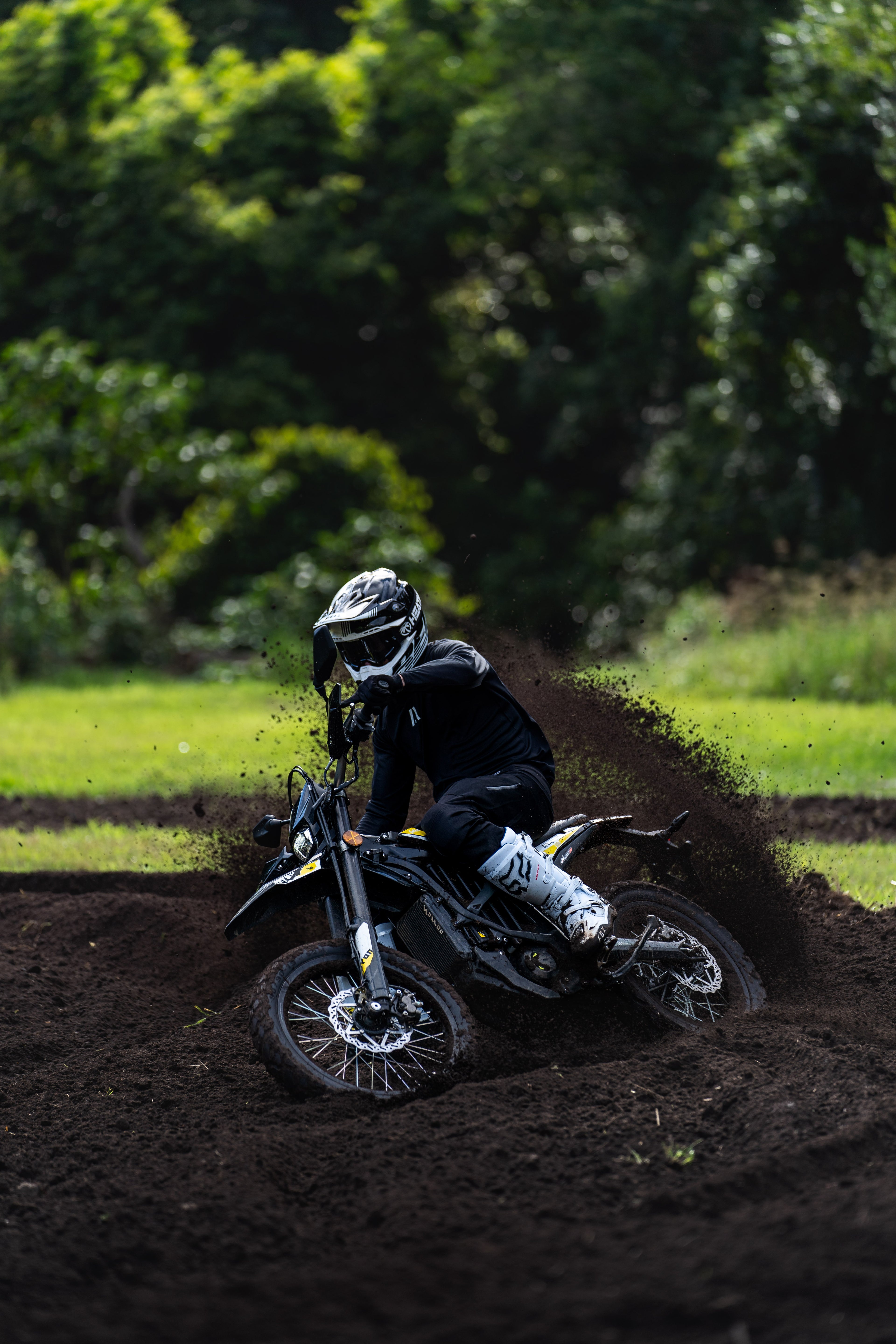 SURRON ULTRA BEE R & ULTRA BEE T⚡⚡⚡