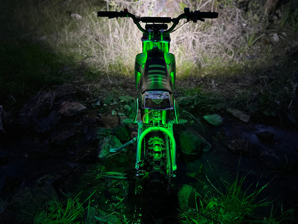 UltraVision Pro - Compact and Ultra-Bright LED Headlight: 12V Accessory - product view 5