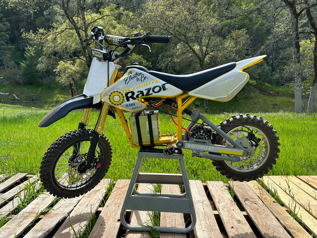 12/10 Inch Moto Tyres - product view 9