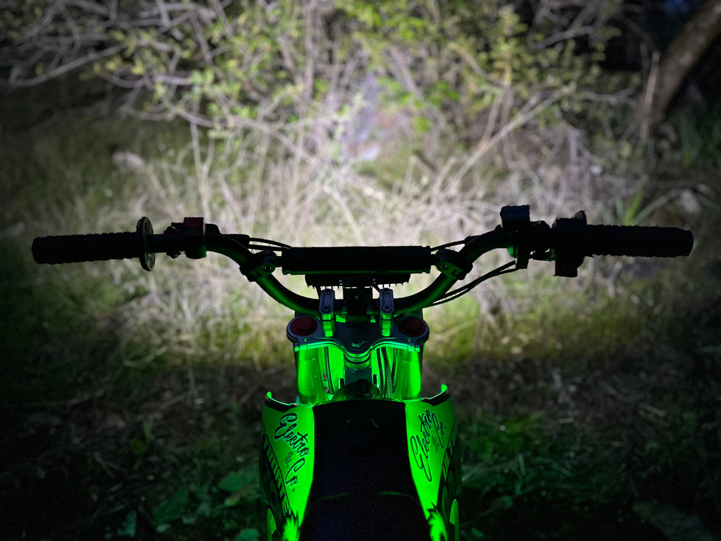 UltraVision Pro - Compact and Ultra-Bright LED Headlight: 12V Accessory - product view 9