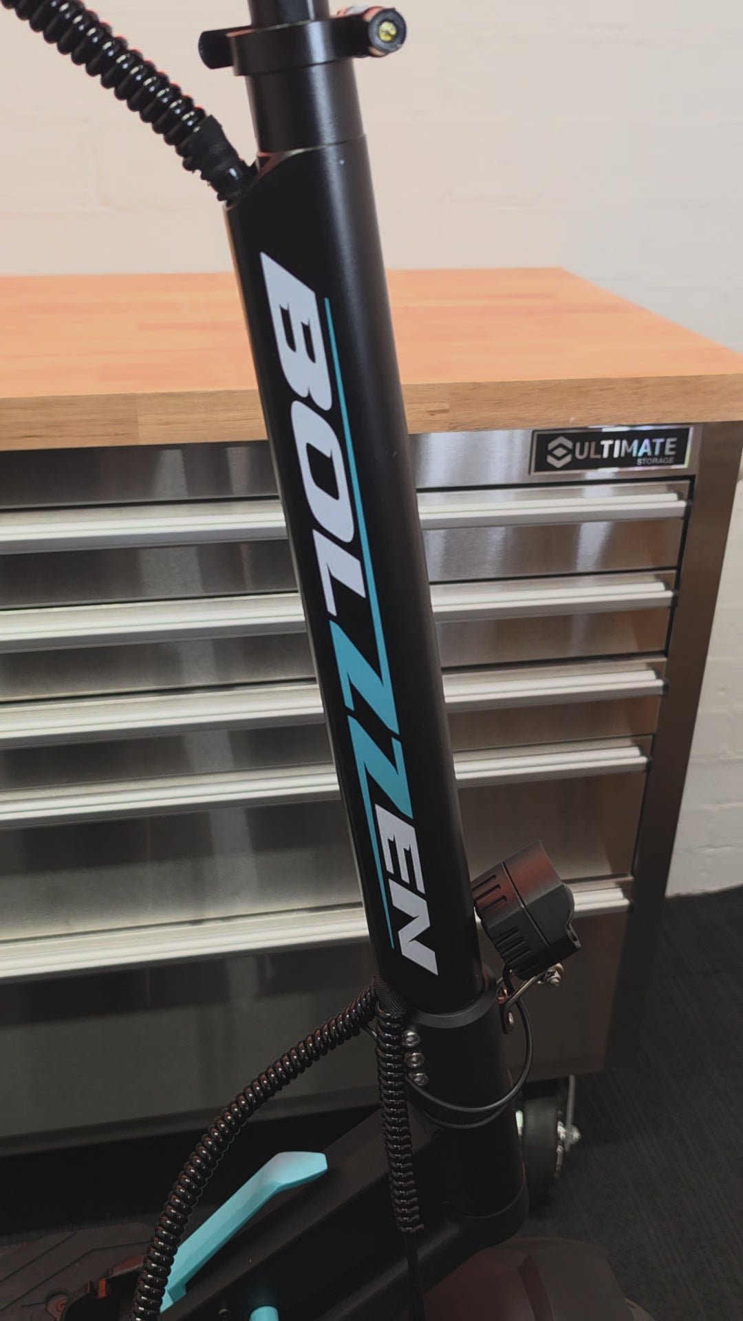 Bolzzen SuperStreet 4816 Dual Motor Performance Electric Scooter     ⚡⚡⚡