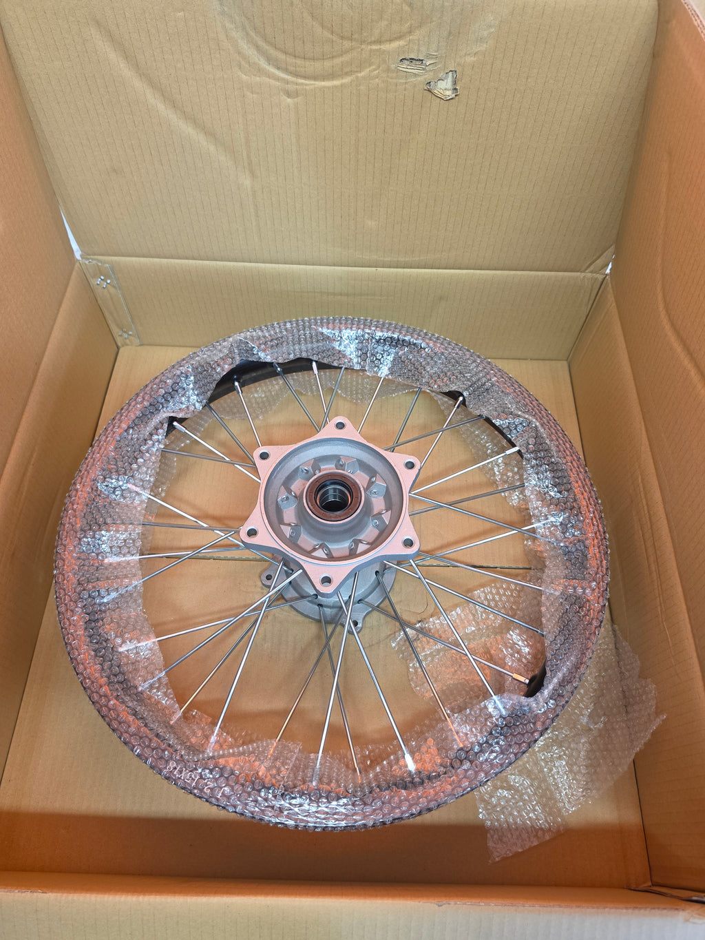 APOLLO THUNDER 250 REAR RIM 18"