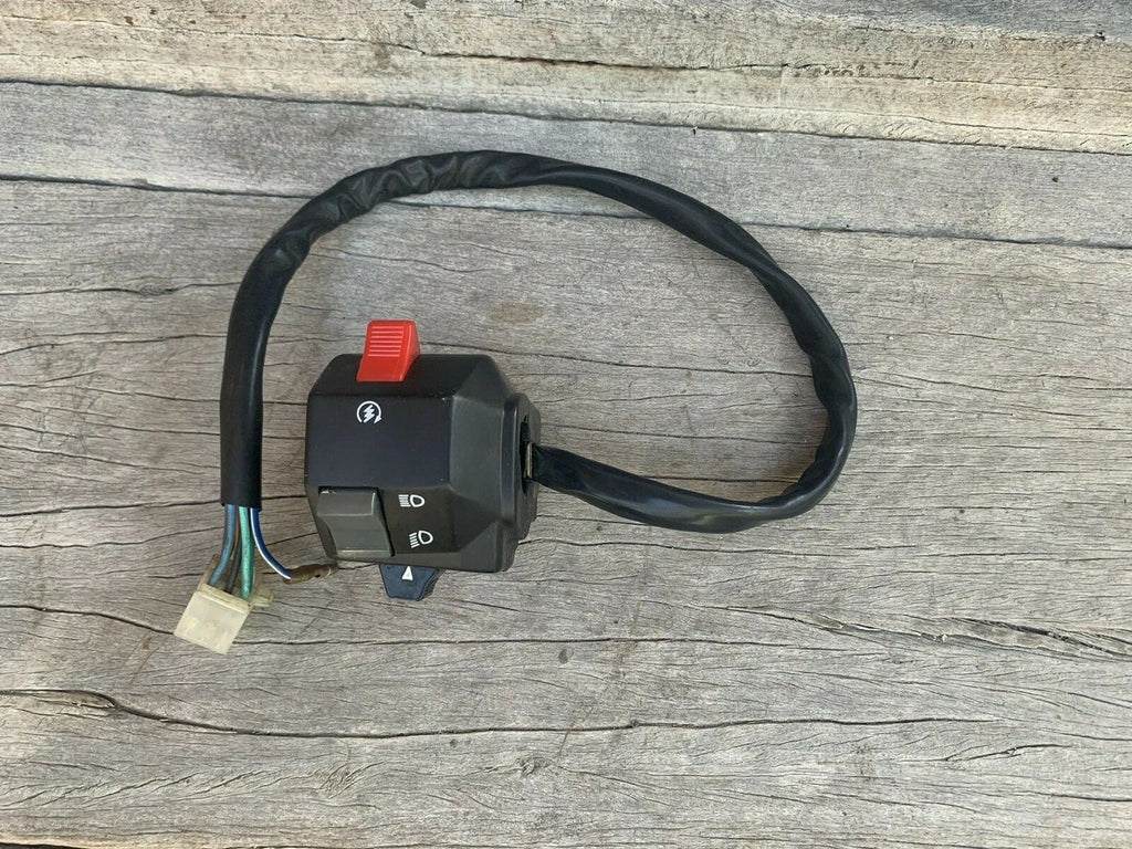 Atomik Krusher 300cc Left Switch Block 5.3.1.0020 2WD Only