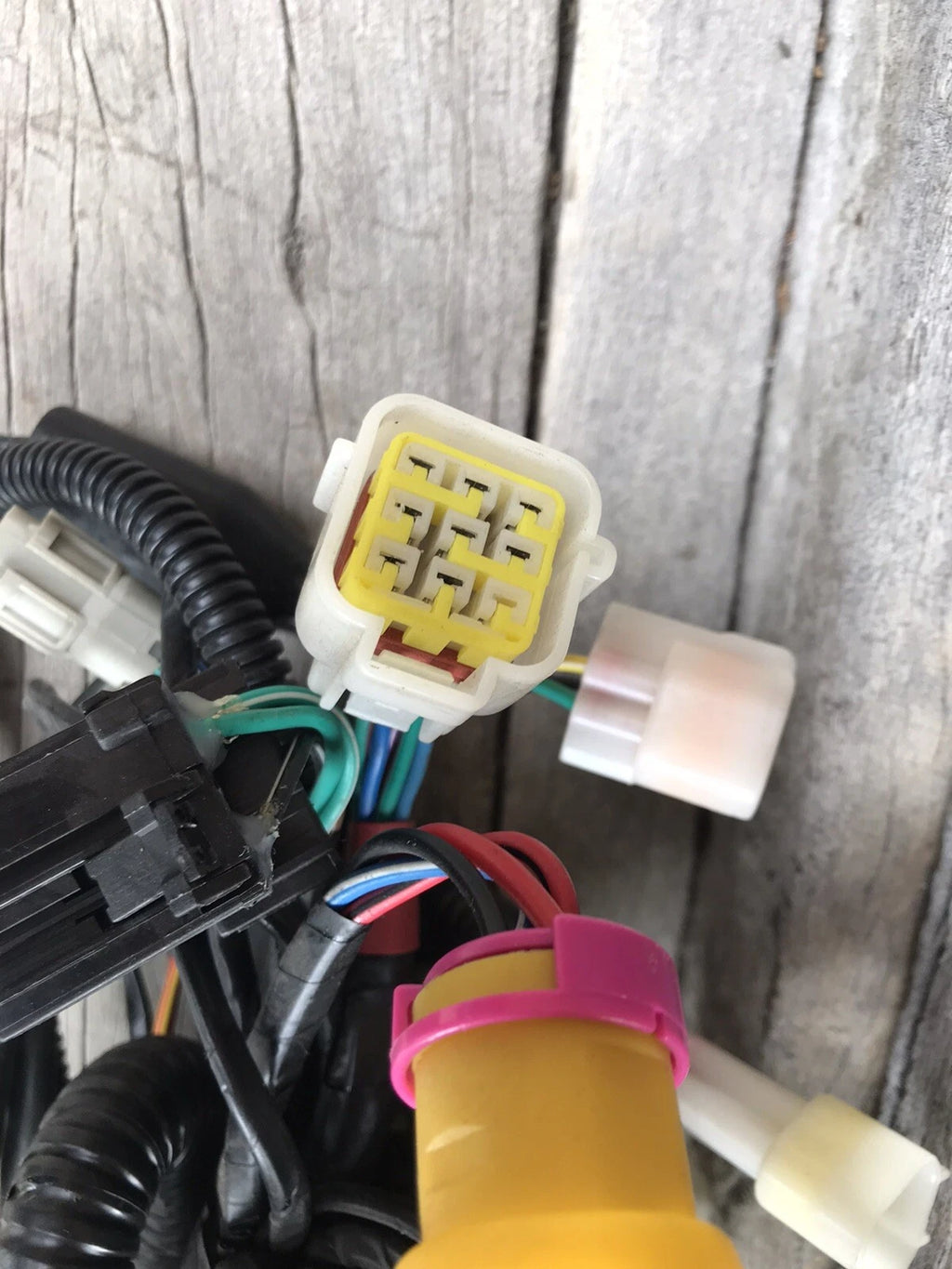 Atomik Krusher 300cc 2WD & 4WD Wiring Loom with round plug for regulator