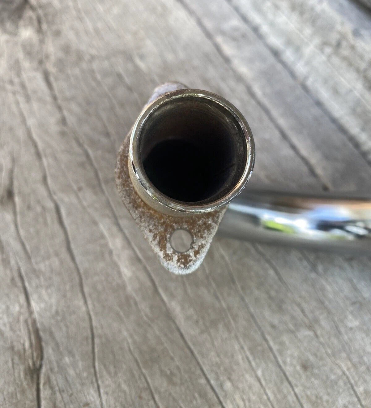 Atomik Nitrous Mid 125cc Exhaust Pipe