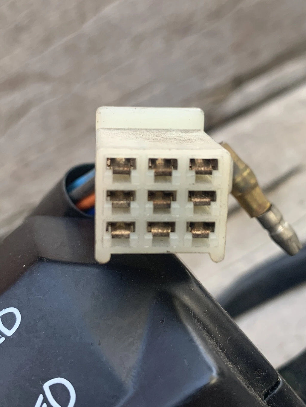 Atomik Krusher 300cc Left Switch Block 5.3.1.0020 2WD Only