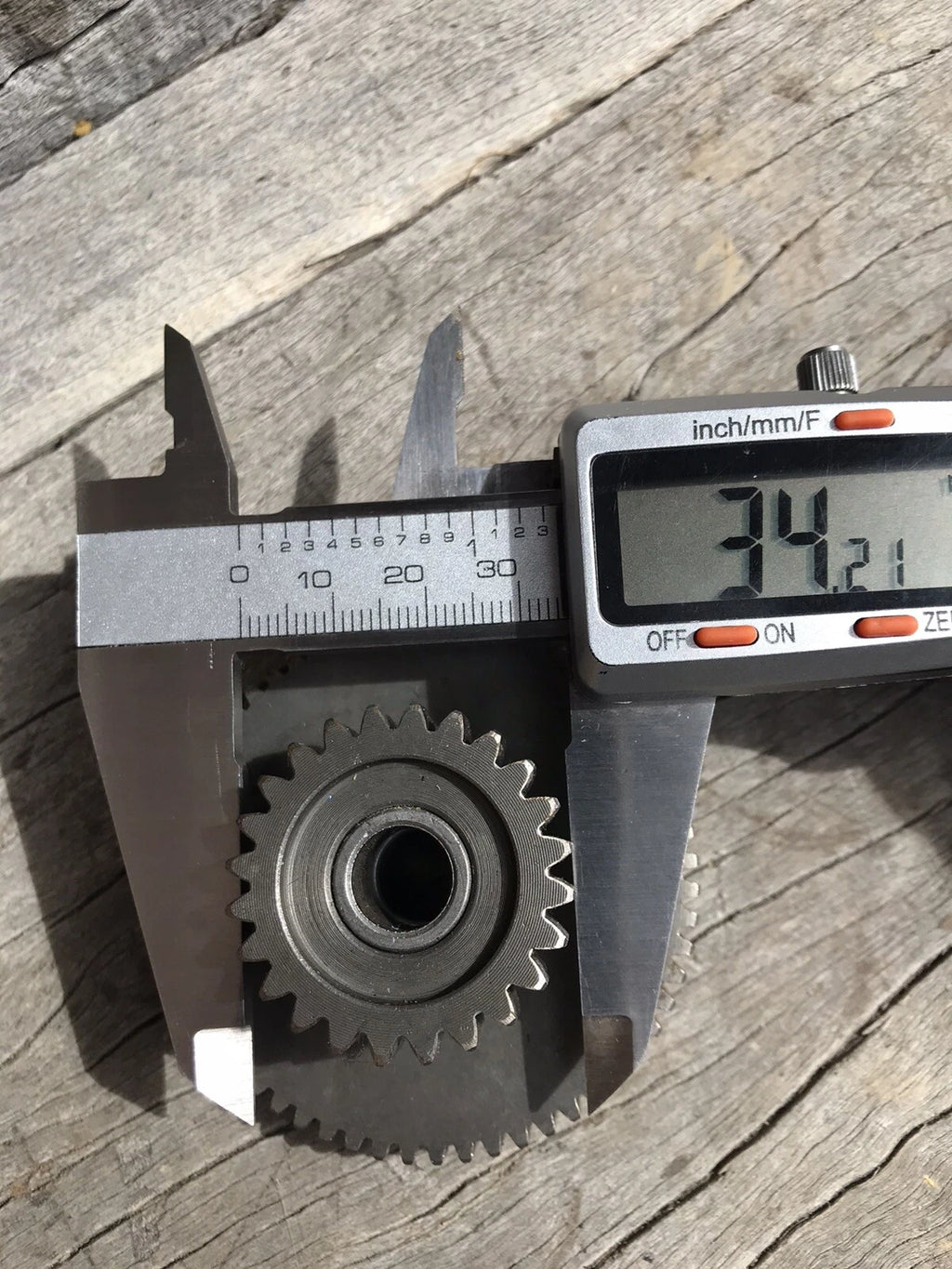 Atomik ProX250 250cc Reduction Gear 1 & Shaft Crossfire CF250 21420-L044-0000