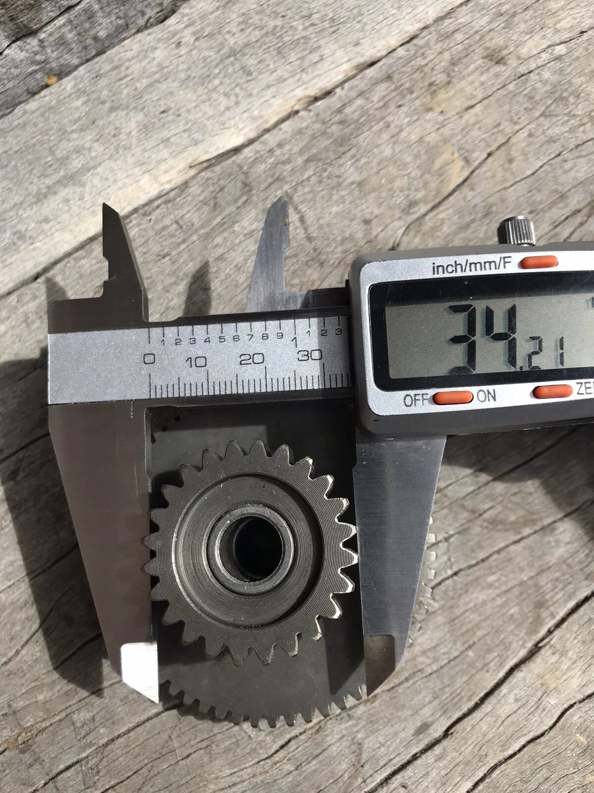 Atomik ProX250 250cc Reduction Gear 1 & Shaft Crossfire CF250 21420-L044-0000