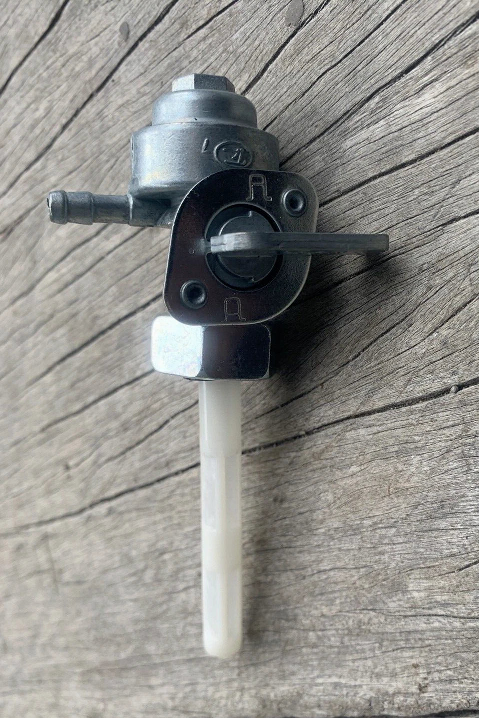 Atomik Rampage 5.5 Fuel Tap Mini Petcock Assembly 6.000.166